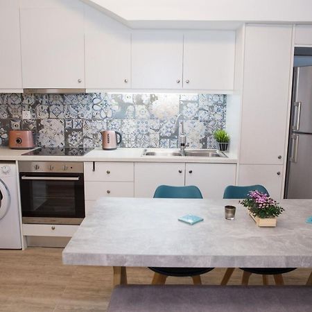 Stylish, Comfortable, Basement Loft-Like Apartment With Amenities Athens Exterior photo