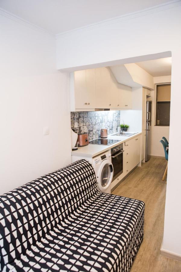 Stylish, Comfortable, Basement Loft-Like Apartment With Amenities Athens Exterior photo