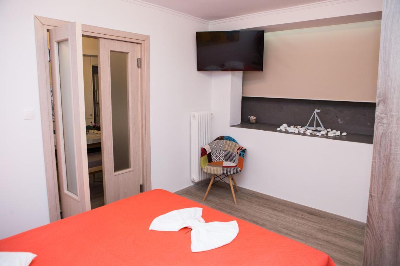 Stylish, Comfortable, Basement Loft-Like Apartment With Amenities Athens Exterior photo