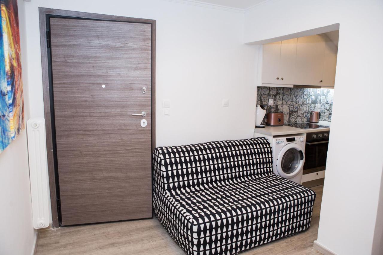 Stylish, Comfortable, Basement Loft-Like Apartment With Amenities Athens Exterior photo