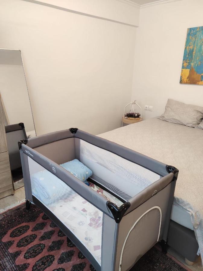 Stylish, Comfortable, Basement Loft-Like Apartment With Amenities Athens Exterior photo