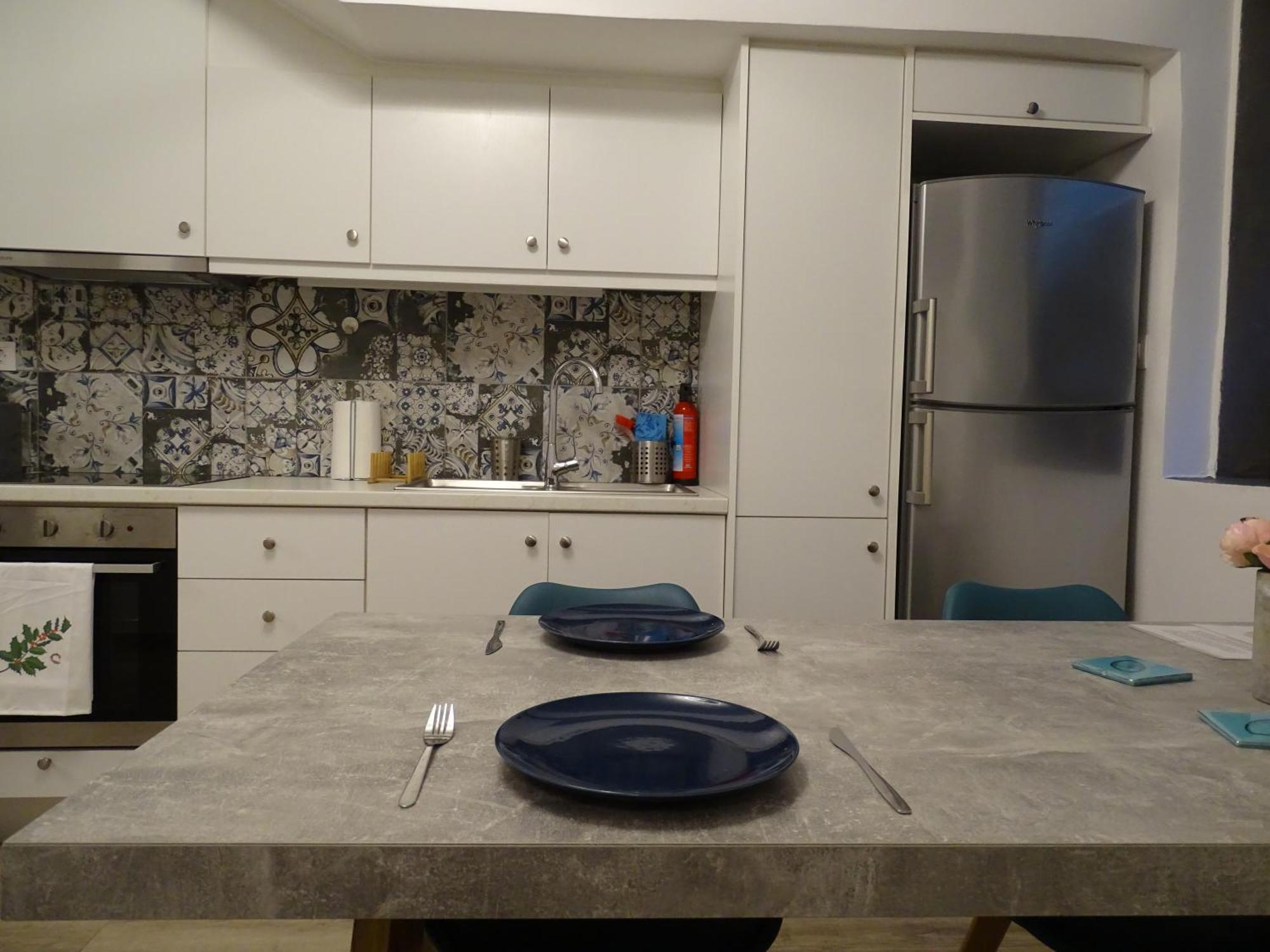 Stylish, Comfortable, Basement Loft-Like Apartment With Amenities Athens Exterior photo